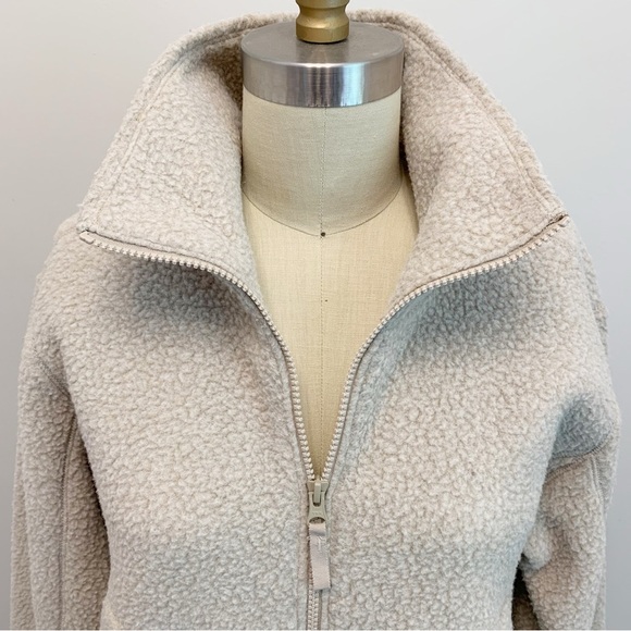 Everlane The Renew Teddy Bomber Oatmeal Small - Picture 4 of 13